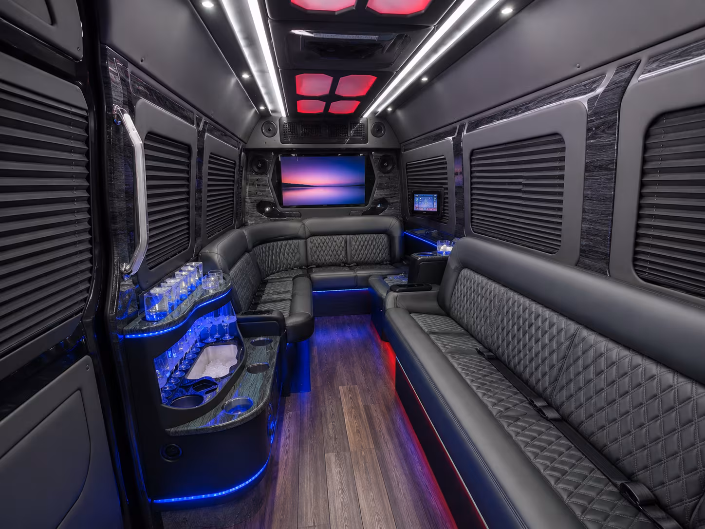 airport shuttle buses to piedmont triad international airport